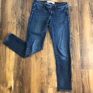 A & F Jeans ❣️ Classic; Great Condition!
